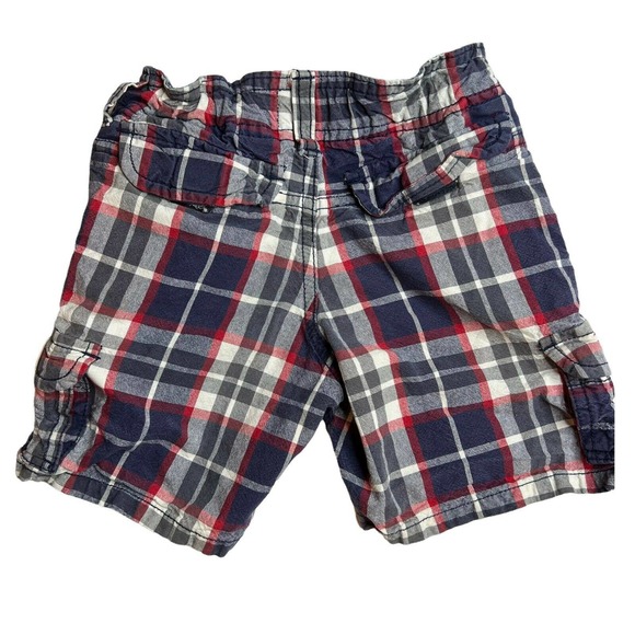 Oshkosh B’Gosh‎ Blue Plaid Cargo Shorts Size 2T - Picture 2 of 3